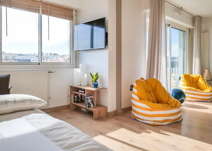 Magnifique Terrasse - Quartier Presidents - 4 Personnes Διαμέρισμα